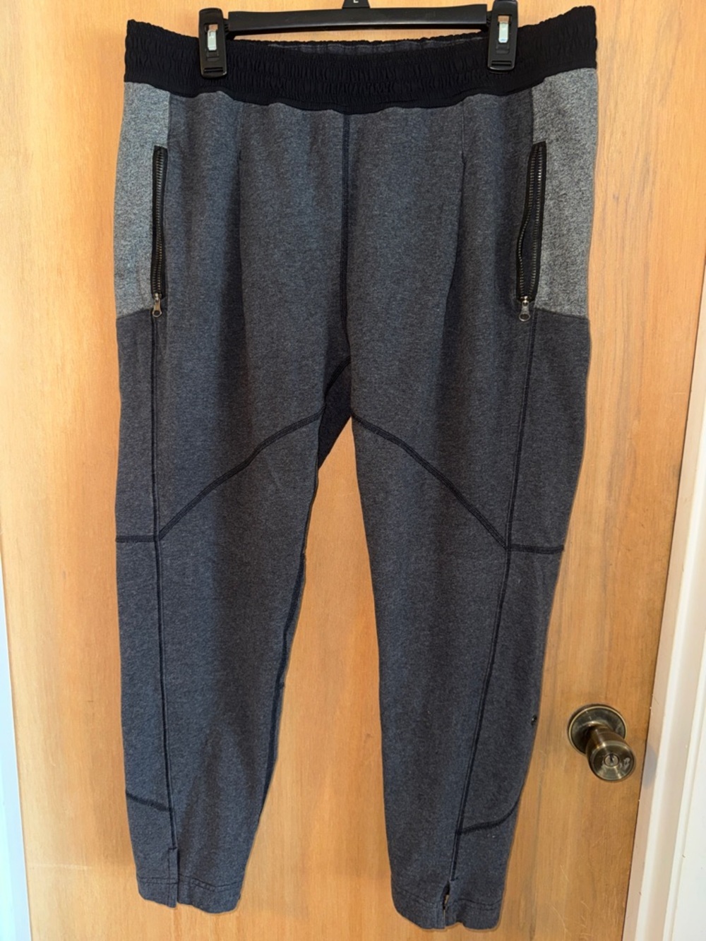 lululemon athletica All in Pant Gray Jogger Sweatpants Size 12